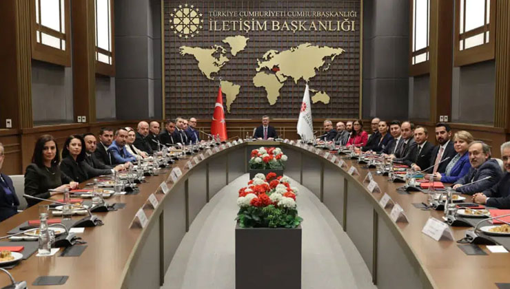 İletişim Başkanı Duran, Türkiye Basın Federasyonu heyetini kabul etti