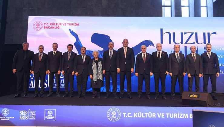 İstanbul’dan tüm dünyaya huzura davet