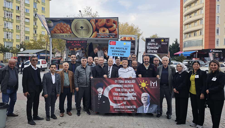 İYİ Parti Selçuklu, Atatürk’ü hatim duası okutarak andı
