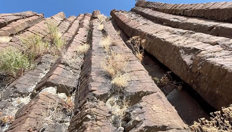 Kars’taki milyonlarca yıllık bazalt sütunlar akademik çalışmayla literatüre girdi