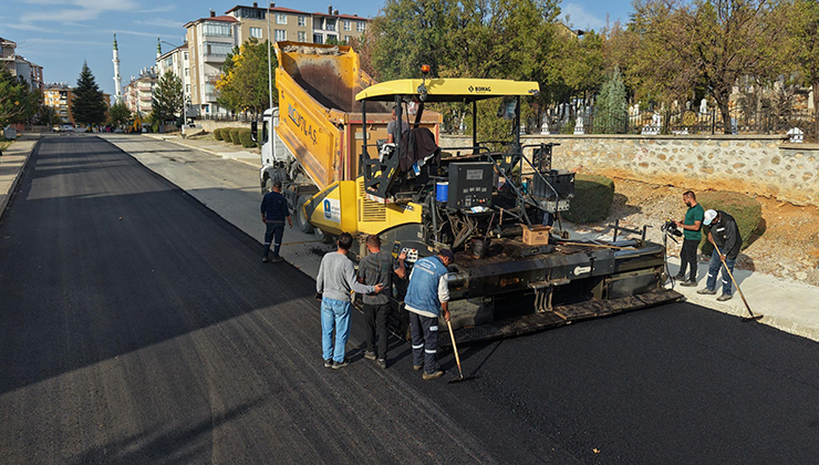 Konya’da asfalt seferberliği sürüyor