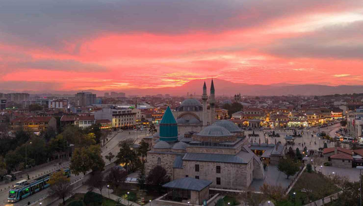Konya’da kartpostallık gün batımı manzaraları