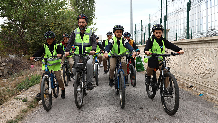 Konya’da okula bisikletle giden öğrenci sayısında artış yaşanıyor