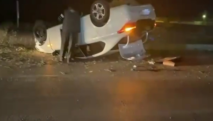 Konya’da otomobil devrildi, 3 kişi yaralandı