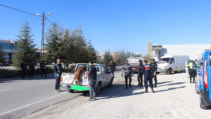Konya’da uyuşturucuya geçit yok: Kulu ve Çumra’da başarılı operasyonlar