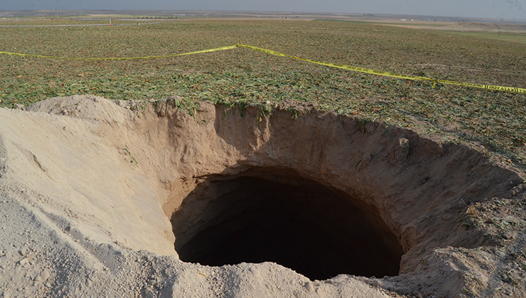 Konya’dan sonra Aksaray’da da obruk oluşmaya başladı