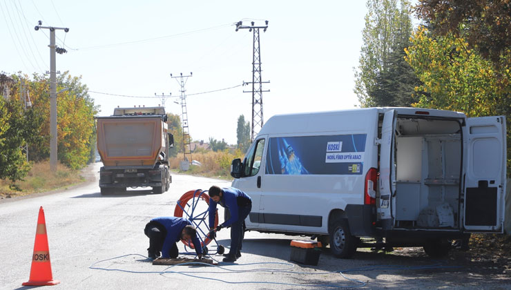 Konya’nın dijital altyapısı güçleniyor: KOSKİ Mobil Fiber Optik Aracı hizmete girdi