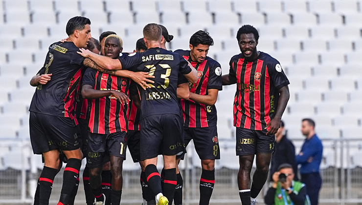 Konyaspor galibiyetiyle ilkleri yaşadı!