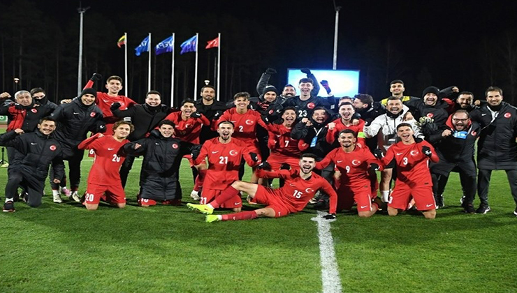 Konyasporlu Deniz ve Melih mutlu döndüler