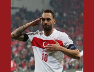 Milli takımın kaptanı ilk 3’e yerleşti