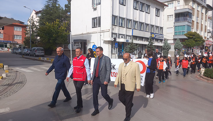 Seydişehir’de Kızılay Haftasına özel yürüyüş