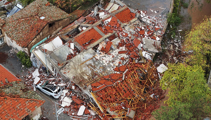 Sındırgı üç ayda Türkiye’nin yıllık deprem ortalamasının yüzde 60’ını yaşadı