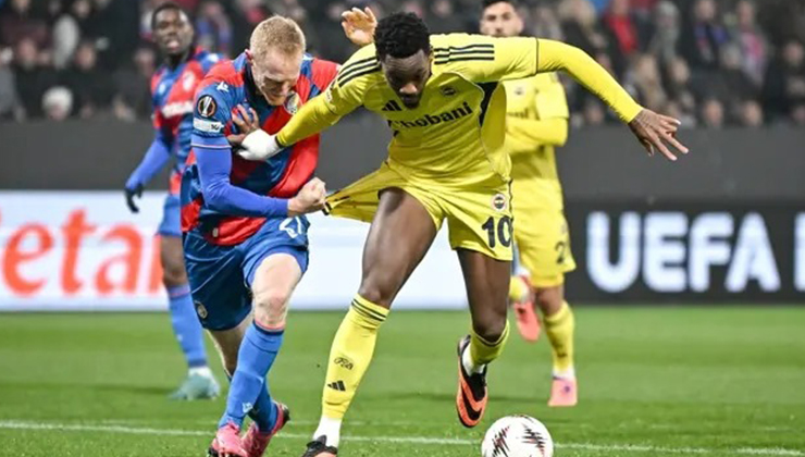 UEFA’dan Fenerbahçe’ye ceza!