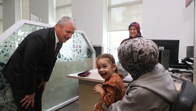 Vali Akın, Konya İl Nüfus ve Vatandaşlık Müdürlüğünü ziyaret etti