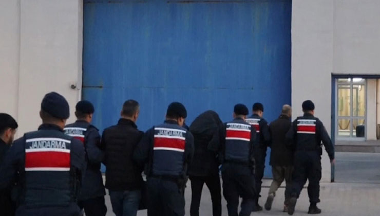 Yasa dışı bahis ve yatırım danışmanlığı dolandırıcılarına yönelik 9 ildeki operasyonlarda 21 şüpheli yakalandı