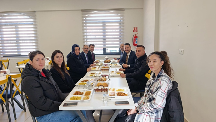 Yunak öğretmenevi yemekhanesi hizmete açıldı