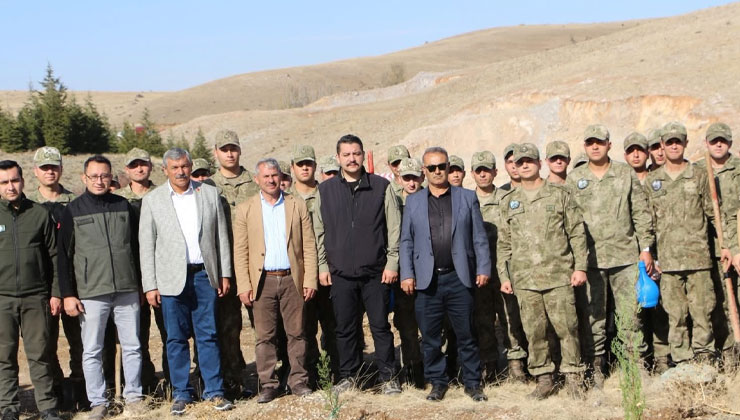 Yunak’ta 11:11 “Geleceğe Nefes, Yeşil Vatan’’ etkinliği