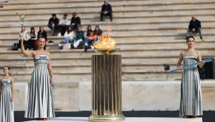 2026 Kış Olimpiyat Oyunları meşalesi yakıldı