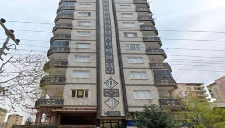 49 kişiye mezar olan Emre Apartmanı davasında 4 sanık tahliye edildi