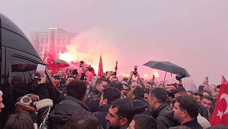 Bakan Kurum’a baba ocağında coşkulu karşılama