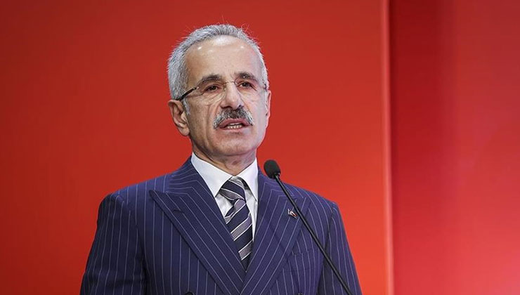 Bakan Uraloğlu: Hava sahamızı kesintisiz ve etkin şekilde yöneten altyapımızı çok daha güçlü hale getiriyoruz