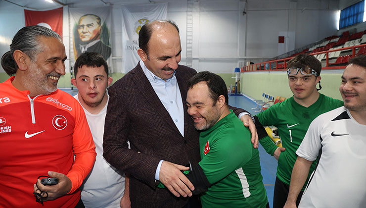 Başkan Altay, 3 Aralık Dünya Engelliler Günü’nü kutladı