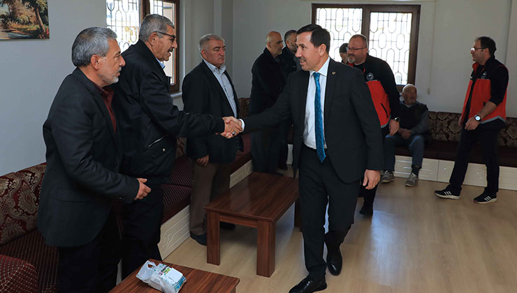 Başkan Kılca, emeklilerle bir araya geldi