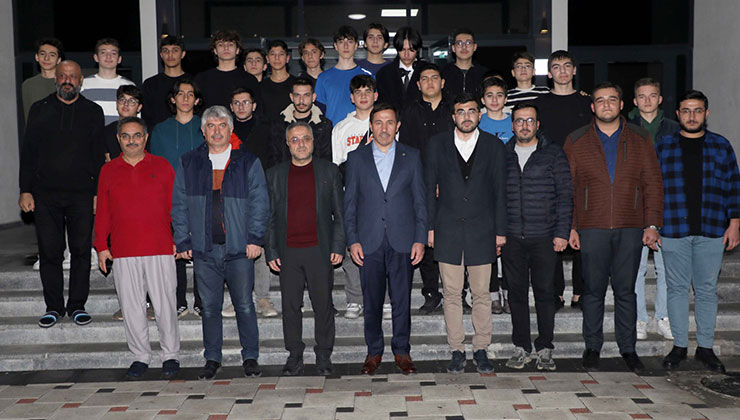 Başkan Kılca ve Demirci öğrencilerle bir araya geldi