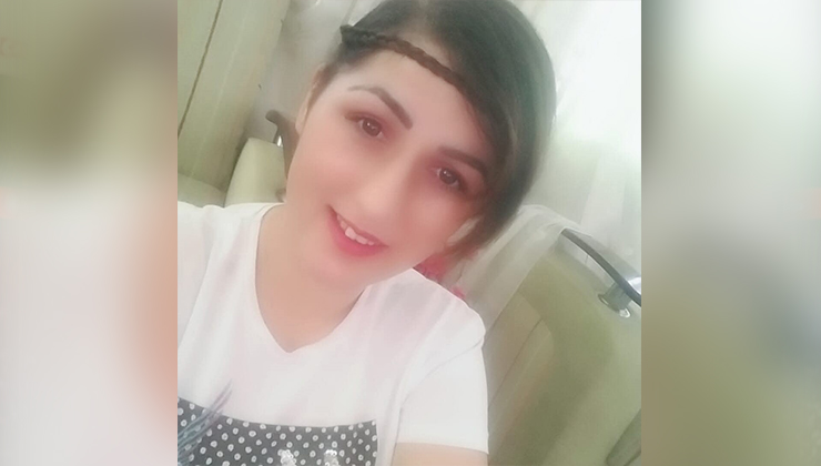 Boşandığı kadını, çocuklarının yanında bıçaklayarak öldürdü