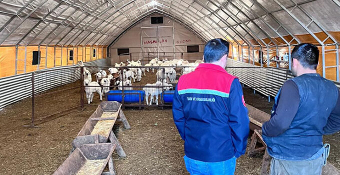 Bozkır’da çadır ağıllar üreticiye teslim edildi