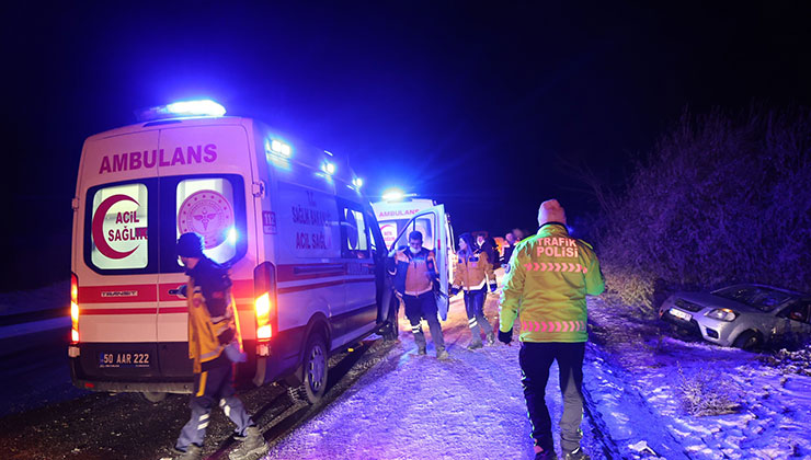 Buzlanma kazaları da beraberinde getirdi: 6 kazada 12 kişi yaralandı