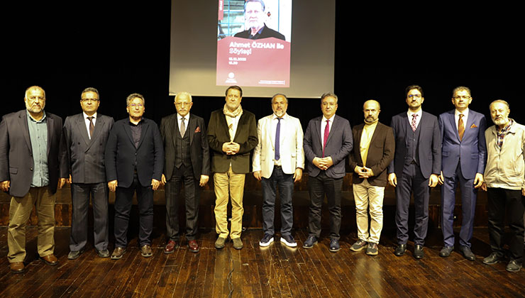 Devlet sanatçısı Ahmet Özhan, NEÜ’de öğrencilerle buluştu