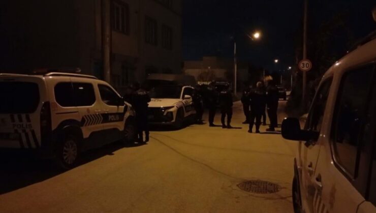 Dur ihtarına uymayan sürücü 1 saat süren kovalamacaya neden oldu