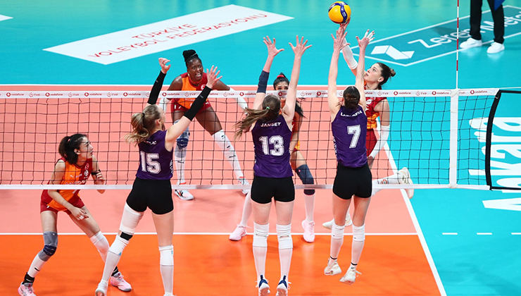 Efeler ve Sultanlar Ligi’nde heyecan sürüyor