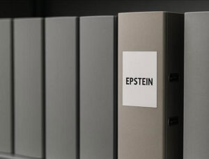 Epstein belgelerinde, Clinton’ın da aralarında bulunduğu pek çok ünlü ismin fotoğrafları ortaya çıktı