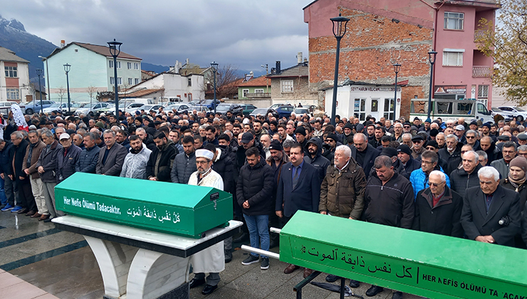 Eski Belediye Başkanı toprağa verildi