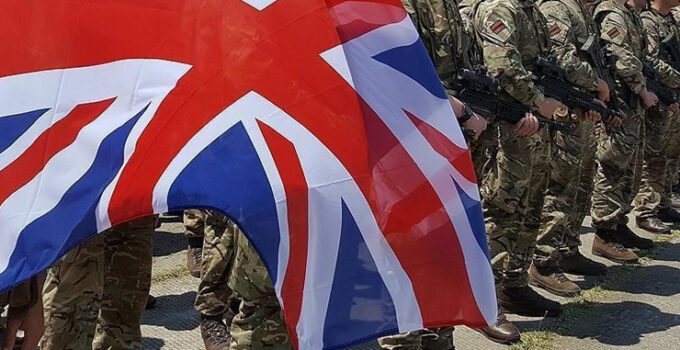 Eski İngiliz askeri yetkililer, İngiltere Başbakanı’ndan “İsrail ile askeri ilişkilerin kesilmesini” istedi