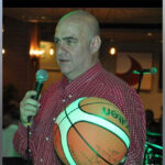 Eski milli basketbolcu balkondan düşerek hayatını kaybetti