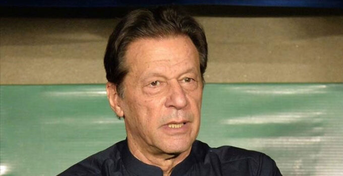 Eski Pakistan Başbakanı İmran Han ile eşi, 17’şer yıl hapis cezasına çarptırıldı