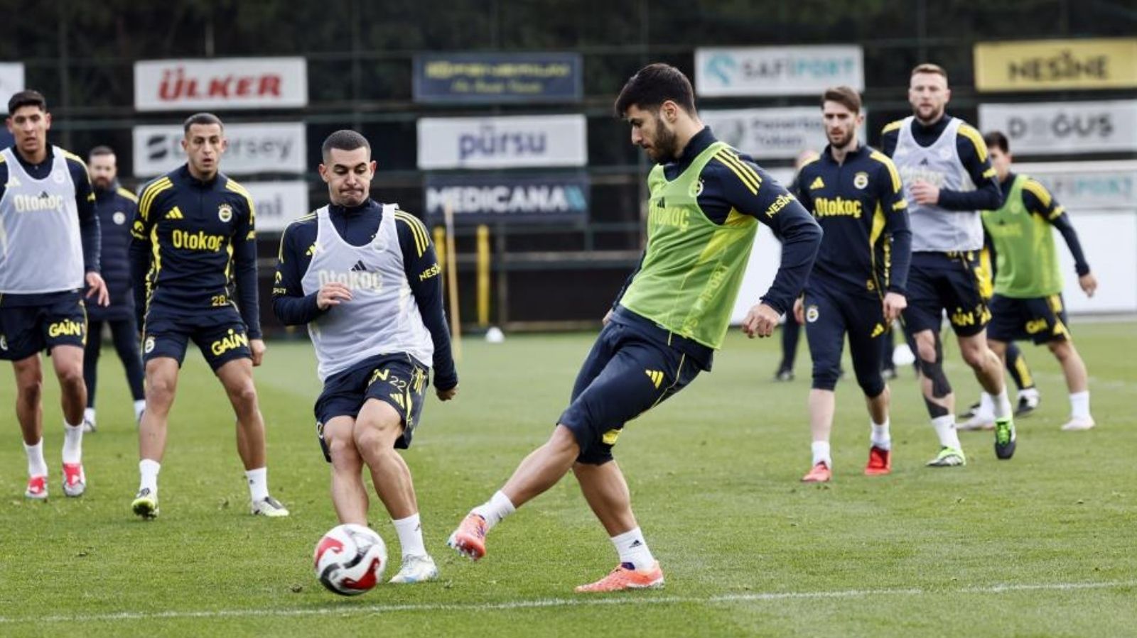 Fenerbahçe, Konyaspor maçına hazır