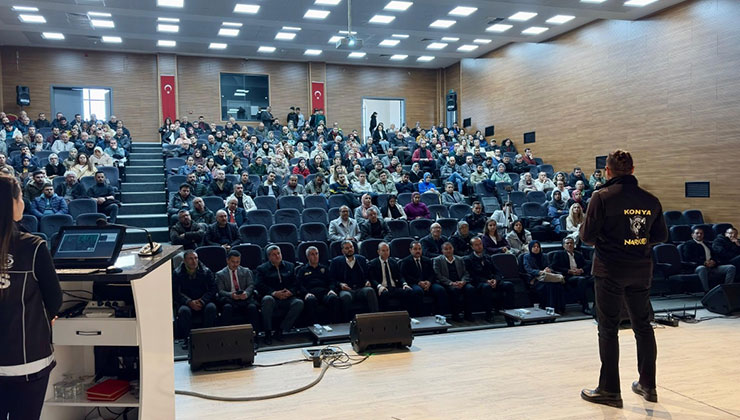 Ilgın’da öğretmenlere yönelik “Narkotik Polisi Anne” semineri verildi