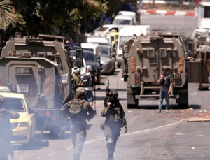 İsrail’in toplu cezalandırmaya başvurduğu Kabatiye’de çok sayıda Filistinli gözaltına alındı