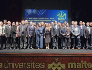 İstanbul Yeni Yüzyıl Üniversitesi’nden 2’nci World Bridges Zirvesi’nde küresel sağlık diplomasisi iş birliği