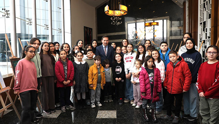 Karatay’da genç yeteneklerin eserleri sanatseverlerle buluştu