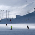 Kayak merkezlerinde en fazla kar kalınlığı 55 santimetreyle Palandöken’de ölçüldü