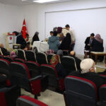 Konya İl Müftülüğü hacı adaylarına rehber oluyor