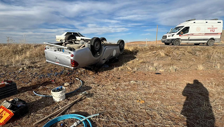 Konya’da belediye aracı takla attı, 3 personel yaralandı