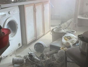 Konya’da bir şahıs polise ateş edip yangın çıkardı