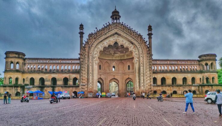 Konya’da değil Hindistan’da: RUMİ DARWAZA