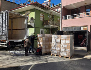 Konya’da ihtiyaç sahiplerine yardımlar teslim edildi